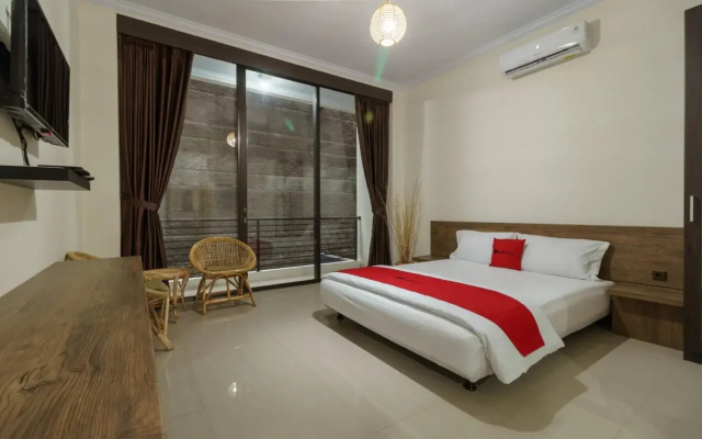 Reddoorz Plus @ Daan Mogot Jakarta 2