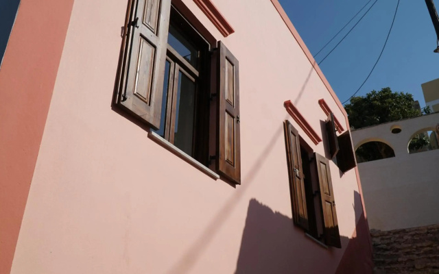 Armonia House