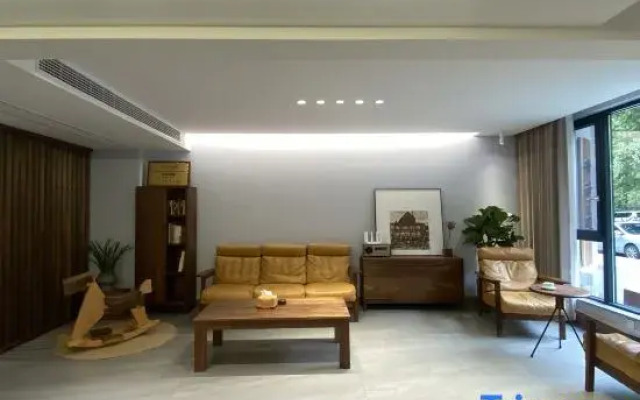 jinyun Xiandu Qingyunli Homestay (DinghufengScenic Area Branch)