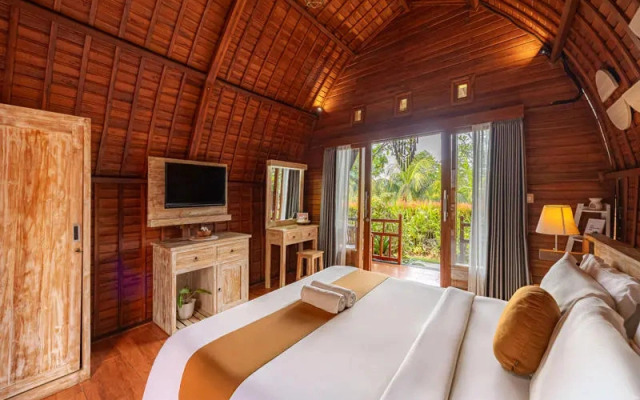Cove Jiwana Villa
