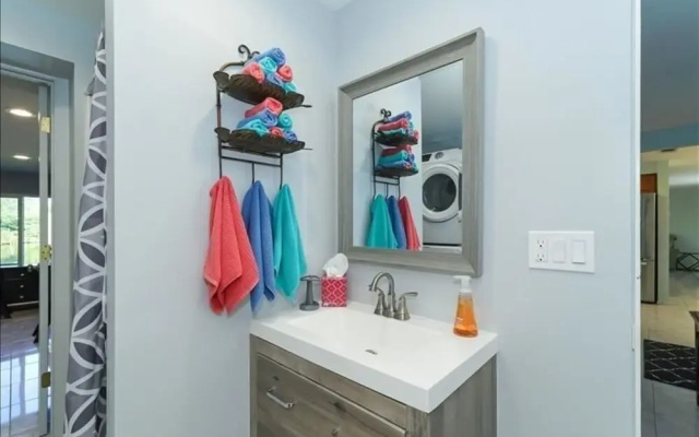 Beach N Lake - 3 Br Home