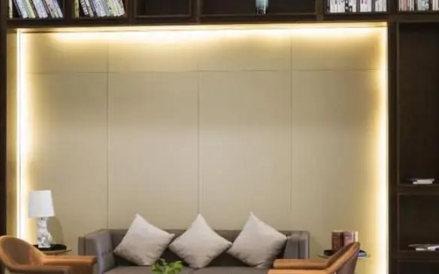 Rezen Hotel Yinchuan High-speed Railway Station