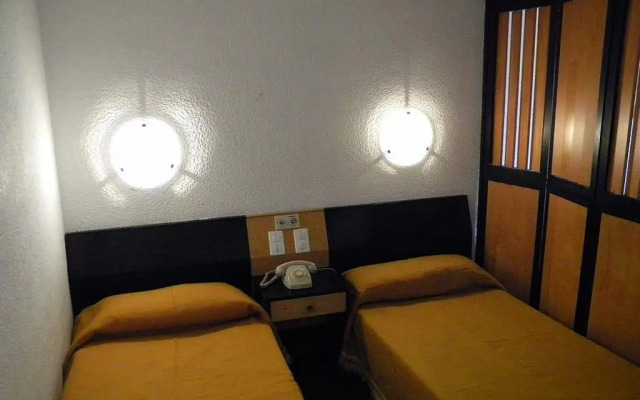Apartamentos Alboran-Arysal