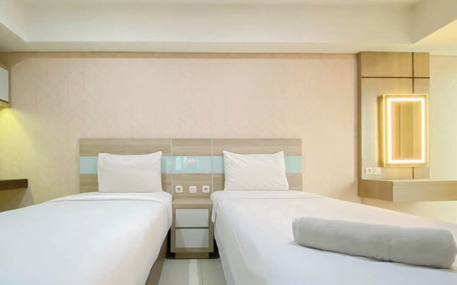 Compact And Comfortable Studio At Apartemen Warhol (W/R) Residence