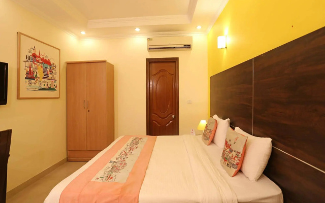 OYO Flagship 477 HUDA City Centre