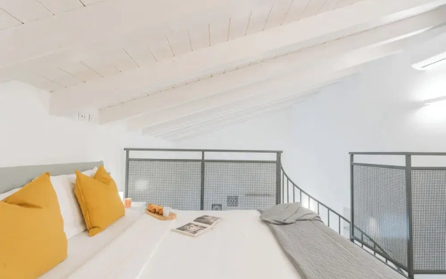 Borsieri Como Apartments with Parking by Rent all Como