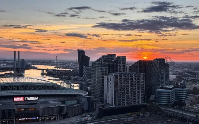 Melbourne CBD 2bed With Gym, Sauna & Pool Access