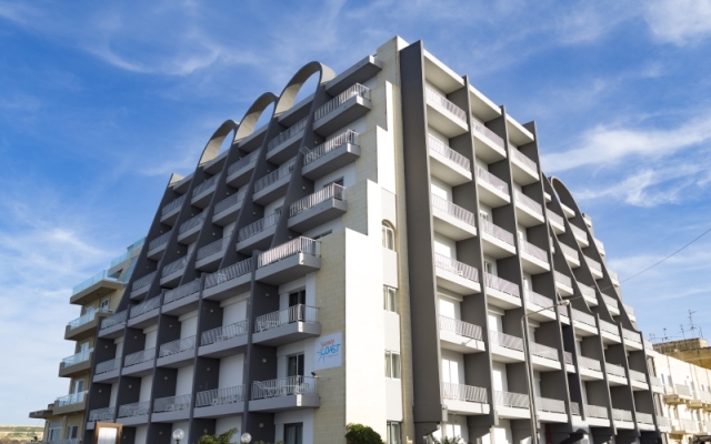 Отель Sunny Coast Resort Club Каура вид на фасад