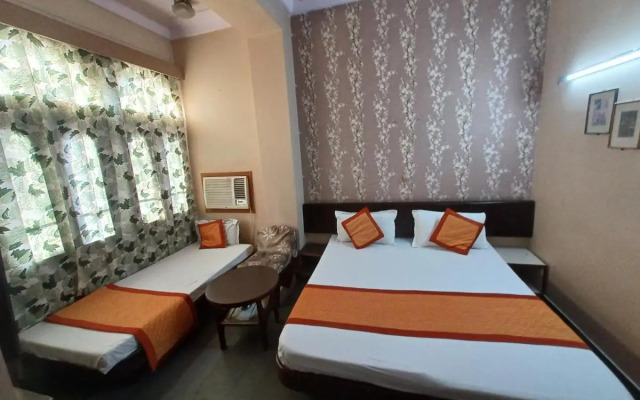 Kailash Hotel