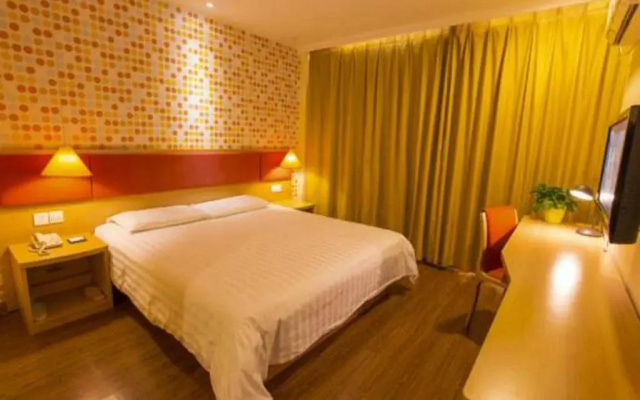 Home Inn Nanning Mingxiu You'ai Road