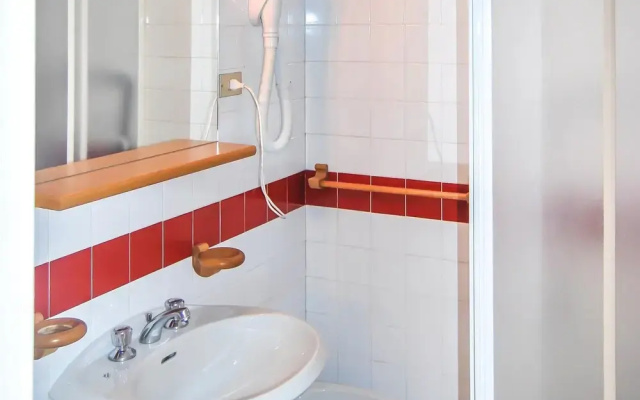 Amazing Apartment in Vason With 1 Bedrooms