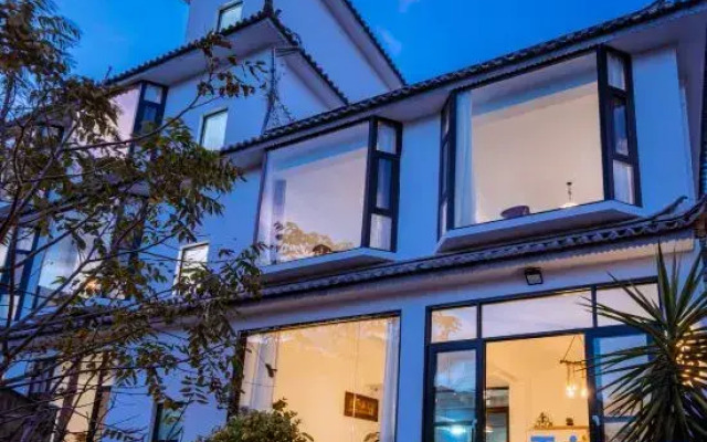 Dali Chunrili Homestay
