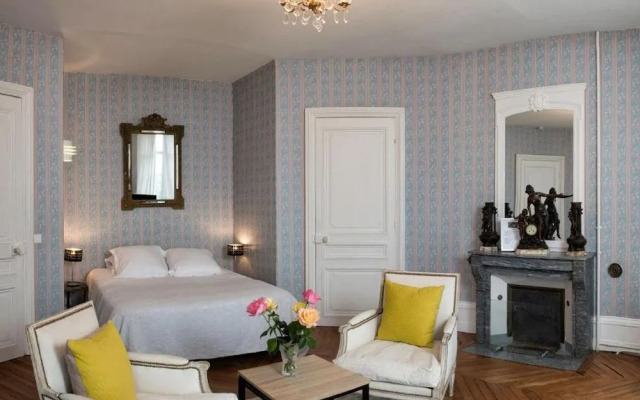 Chambres d'Hôtes Château du Landin