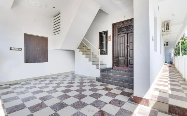 OYO Home 47909 Compact 1 BHK @ Ecr