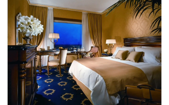 Отель Rome Marriott Park