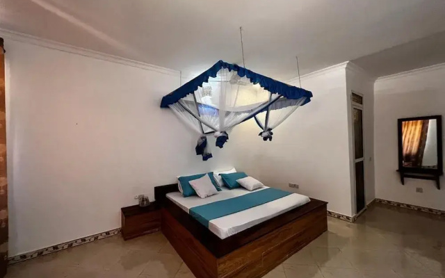 Balungi Bungalows And Restaurent