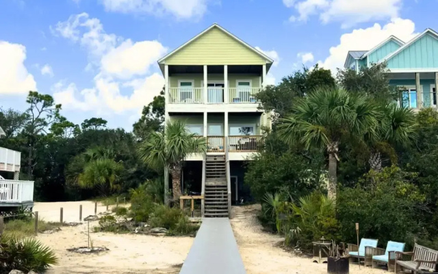 Pet Friendly House - Seacret Shores