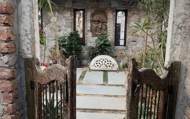 First Courtyard