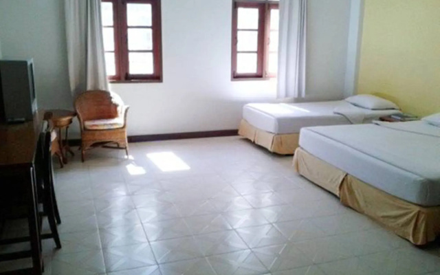 Sun Hotel