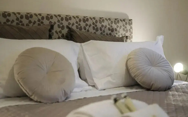 Verona Suites and Rooms