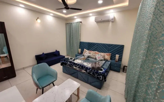 Regalia Home