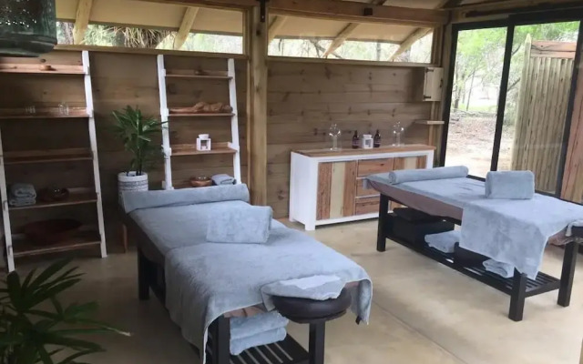 Bundox Safari Lodge