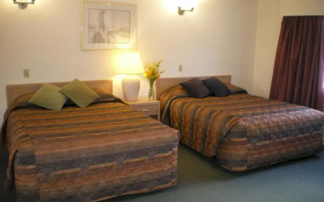Campbell River Lodge