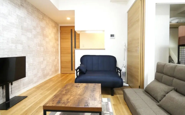 Alpha Square Minami 6 Jo 402