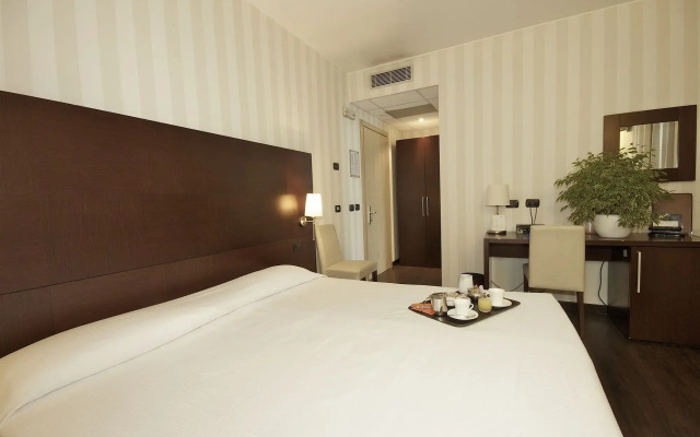 Hotel 2C