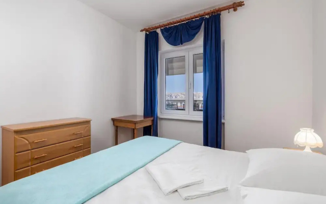 Stunning Home in Sv Juraj With Wifi and 2 Bedrooms