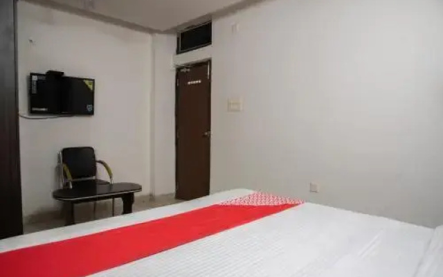 OYO 16598 Hotel Geetanjali