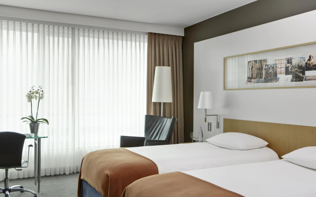 Steigenberger Airport Hotel Amsterdam Hotel