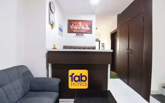 Fabhotel Akshay Inn