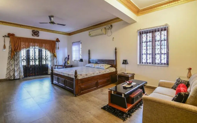 Villa - Sleeps 8 - Garden - Parking - Patio