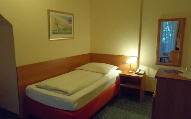 Euro Park Hotel International