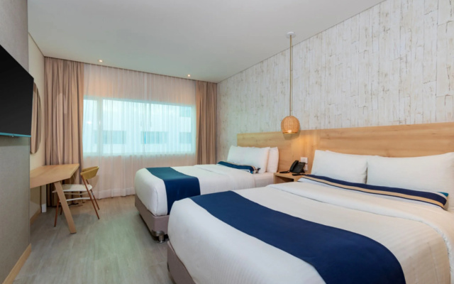 Aquamare Hotel