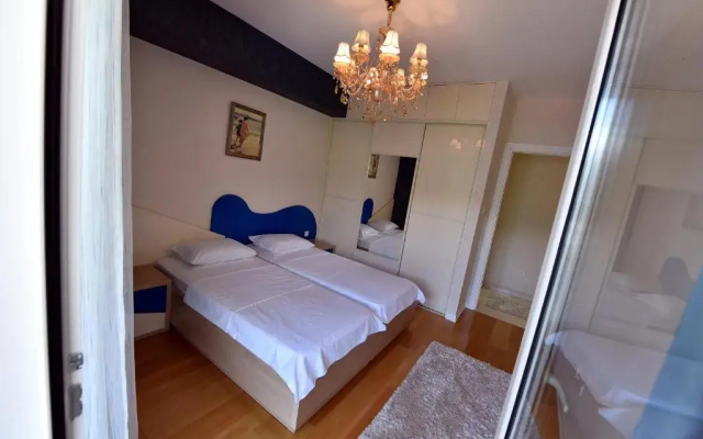 Luxury Apartments Mia