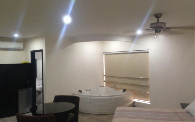 Boomerang Hotel