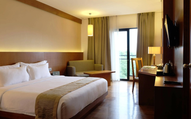 Oak Tree Emerald Hotel & Conventions Semarang
