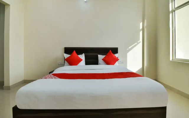 OYO 35433 Hotel Sethi Palace