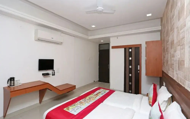 Hotel Grand Nishat