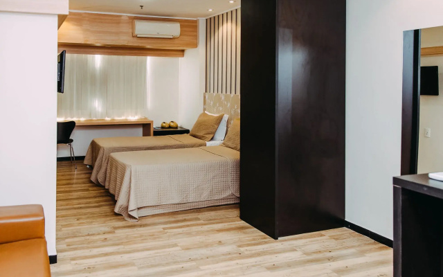 Arrey Executive Hotel