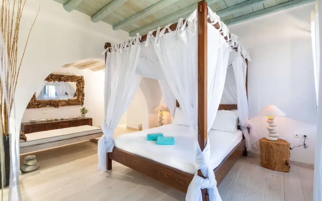 Karkos Beachfront Villa  Private pool