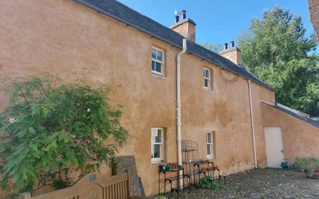 Paye House - Cromarty