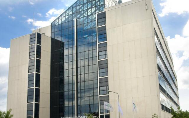 Airport Hotel Bonus Inn вид на фасад