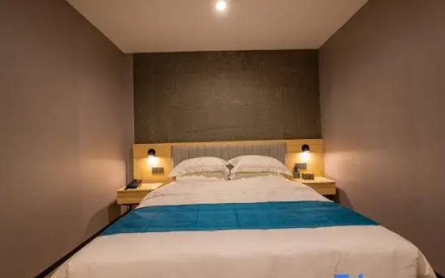 Yizhe Hotel