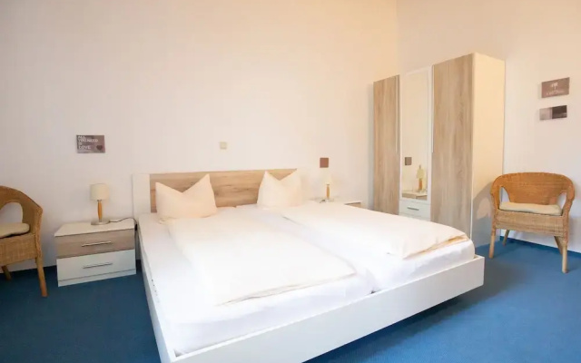 Hotel Schlosshof