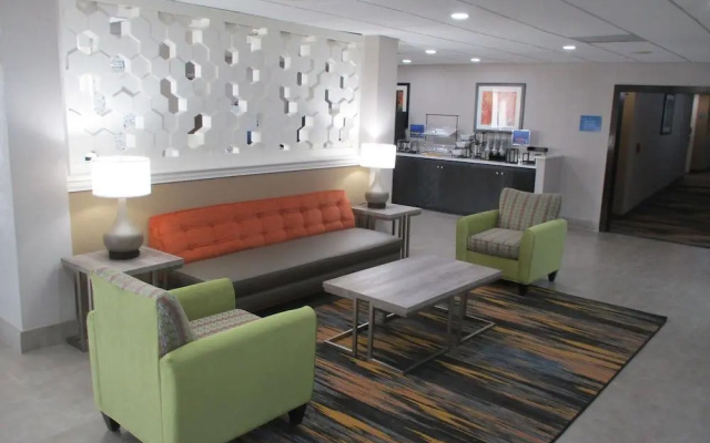 Quality Inn & Suites