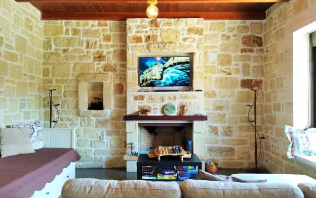 Little House on the Prairie - Chania
