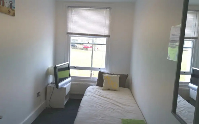 Arklow Guesthouse - Top